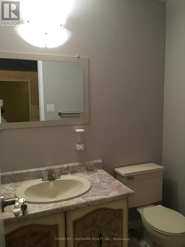 67 Fieldwood Drive, Toronto, ON - Indoor Photo Showing Bathroom