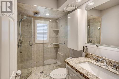 Main - 2515 Donnavale Drive, Mississauga, ON - Indoor Photo Showing Bathroom