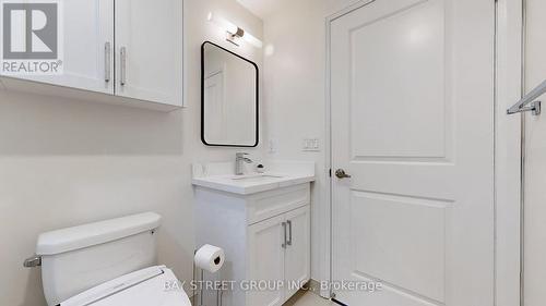#509 -55 Speers Rd, Oakville, ON - Indoor Photo Showing Bathroom