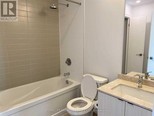 1712 - 4055 Parkside Village Drive, Mississauga, ON - Indoor Photo Showing Bathroom