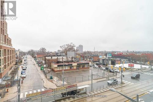 #415 -1808 St.Clair Ave, Toronto, ON - Outdoor With View