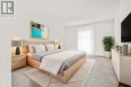 7 - 4 Farnham Drive, Brampton (Northwood Park), ON - Indoor Photo Showing Bedroom