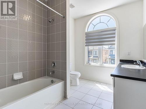 29 Truffle Court, Brampton, ON - Indoor Photo Showing Bathroom