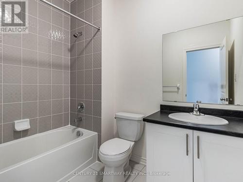 29 Truffle Crt, Brampton, ON - Indoor Photo Showing Bathroom