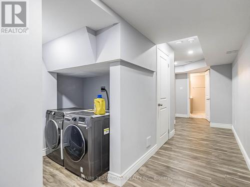 29 Truffle Crt, Brampton, ON - Indoor Photo Showing Laundry Room