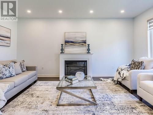 29 Truffle Court, Brampton, ON - Indoor With Fireplace