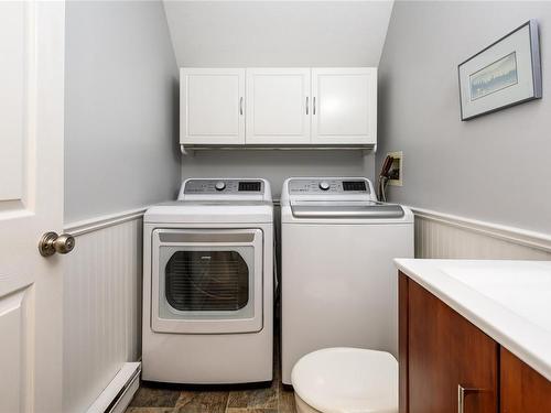 22-2160 Hawk Dr, Courtenay, BC - Indoor Photo Showing Laundry Room