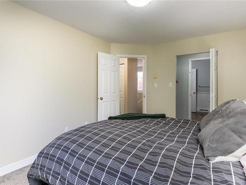 22-2160 Hawk Dr, Courtenay, BC - Indoor Photo Showing Bedroom