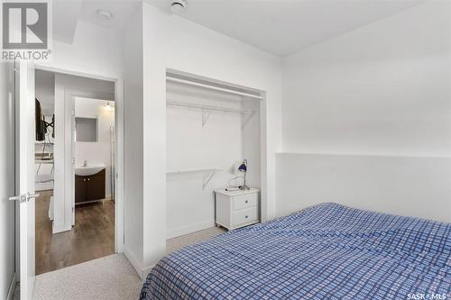 130 Wyant Lane, Saskatoon, SK - Indoor Photo Showing Bedroom