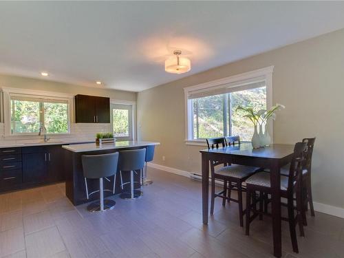 481 Nottingham Dr, Nanaimo, BC - Indoor Photo Showing Dining Room