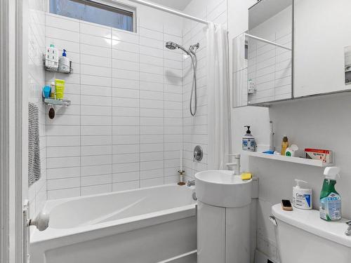 Bathroom - 3527  - 3533 Rue La Fontaine, Montréal (Mercier/Hochelaga-Maisonneuve), QC - Indoor Photo Showing Bathroom
