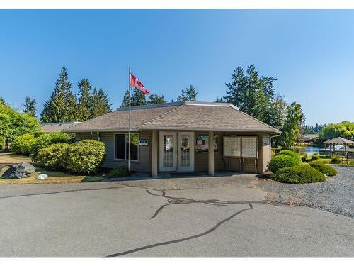 35-529 Johnstone Rd, Parksville, BC - Outdoor