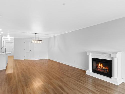 20-1646 Balmoral Ave, Comox, BC - Indoor With Fireplace