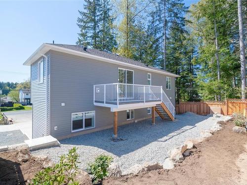 2466 Rosstown Rd, Nanaimo, BC - Outdoor With Deck Patio Veranda With Exterior