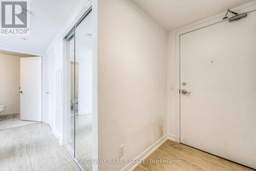 4206 - 85 Wood Street, Toronto, ON - Indoor Photo Showing Other Room
