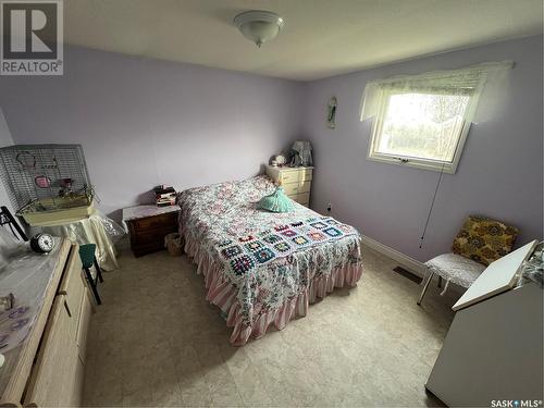 302 East Grid Road, Wiseton, SK - Indoor Photo Showing Bedroom