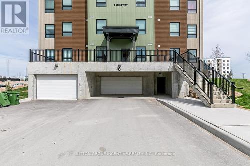 #404 -6 Spice Way, Barrie, ON - Outdoor With Balcony