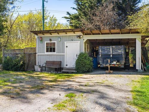 621 Cherry Point Rd, Cobble Hill, BC - Outdoor
