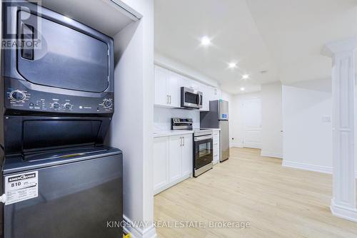 1051 Caven Street, Mississauga, ON - Indoor Photo Showing Laundry Room