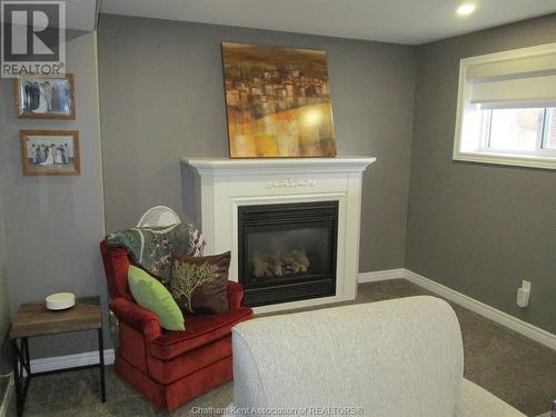 44 Homesteads Drive, Tilbury, ON - Indoor Photo Showing Living Room With Fireplace