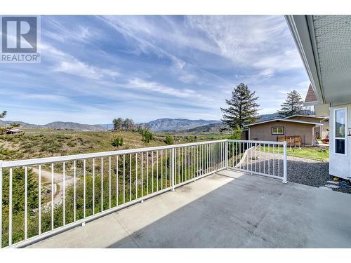 626 Ponderosa Road, Oliver, BC - Outdoor With Exterior