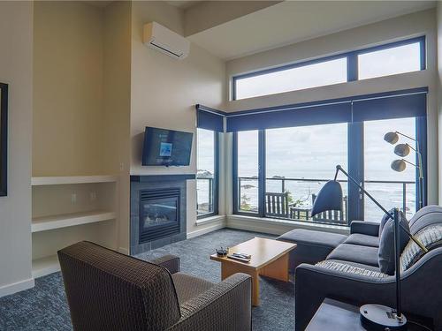 1503-596 Marine Dr, Ucluelet, BC - Indoor Photo Showing Living Room With Fireplace
