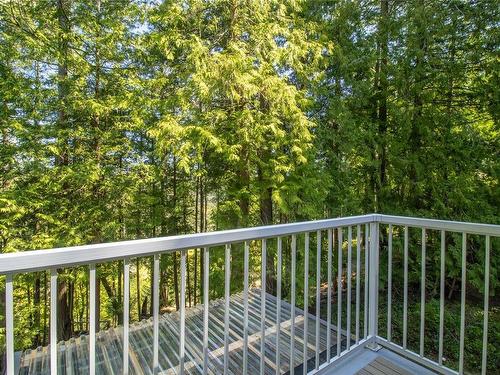 4608 Ketch Rd, Pender Island, BC - Outdoor With Balcony