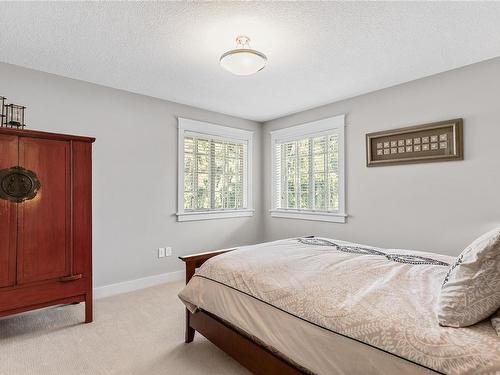 423 Craig St, Parksville, BC - Indoor Photo Showing Bedroom