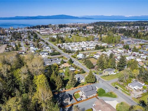 423 Craig St, Parksville, BC - Outdoor With Body Of Water With View