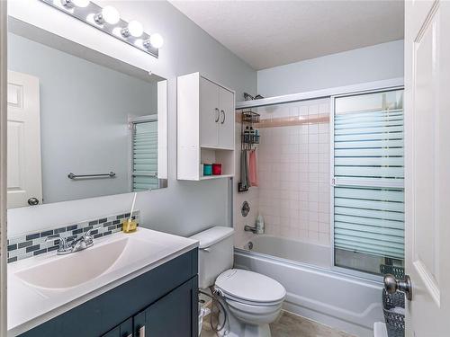 6-3570 Norwell Dr, Nanaimo, BC - Indoor Photo Showing Bathroom