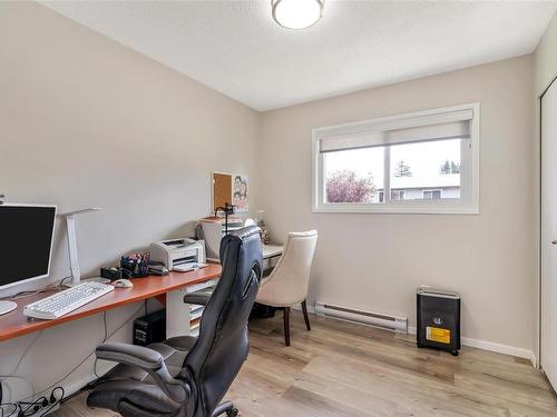 1624 Hybury Pl, Saanich, BC - Indoor Photo Showing Office
