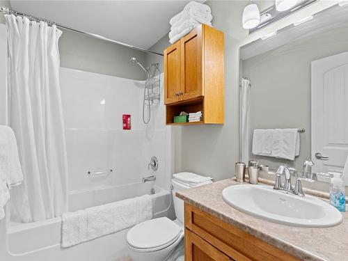 3-9624 Lakeshore Rd, Port Alberni, BC - Indoor Photo Showing Bathroom