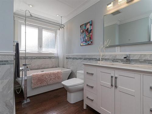 9559 Lapwing Pl, Sidney, BC - Indoor Photo Showing Bathroom