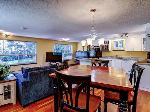 701 Nimpkish Heights Rd, Hyde Creek, BC - Indoor Photo Showing Dining Room