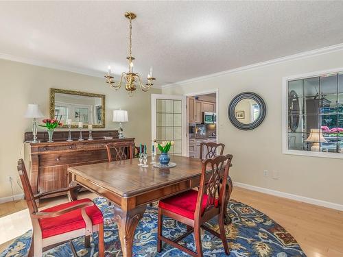 3285 Dolphin Dr, Nanoose Bay, BC - Indoor Photo Showing Dining Room