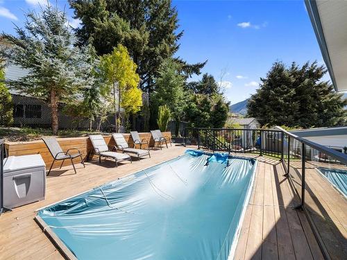 212 Cowichan Ave East, Lake Cowichan, BC - Outdoor With In Ground Pool With Deck Patio Veranda