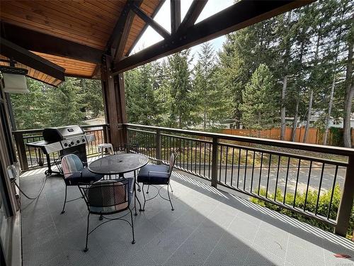 122E-1175 Resort Dr, Parksville, BC - Outdoor With Deck Patio Veranda With Exterior