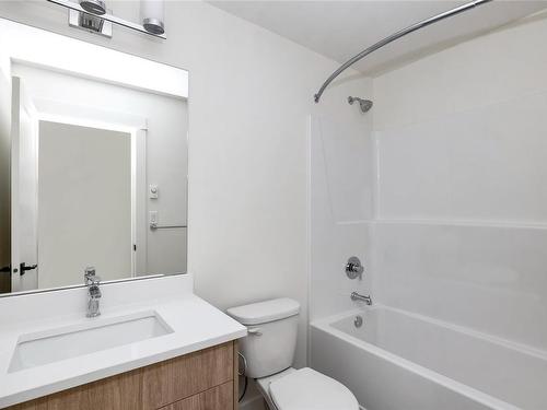 817 Tomack Loop, Langford, BC - Indoor Photo Showing Bathroom