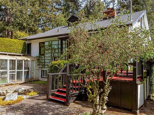 5447 Fowler Rd, Saanich, BC - Outdoor