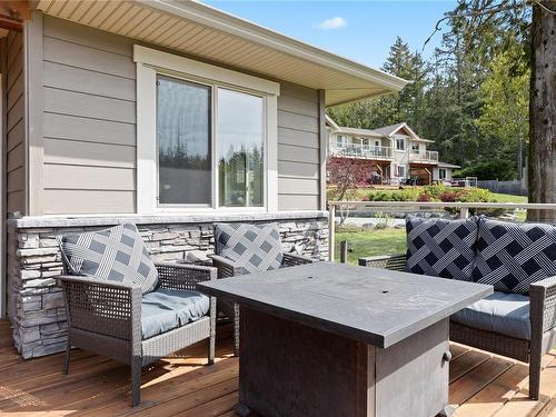 4-9624 Lakeshore Rd, Port Alberni, BC - Outdoor With Deck Patio Veranda With Exterior