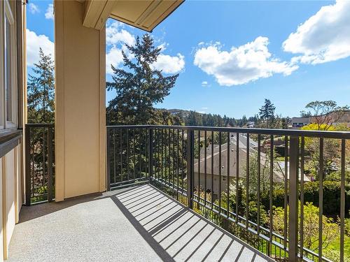 411-623 Treanor Ave, Langford, BC - Outdoor With Exterior