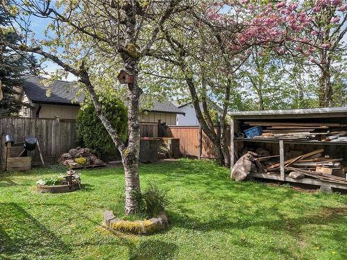 475 Elizabeth Rd, Campbell River, BC - Outdoor