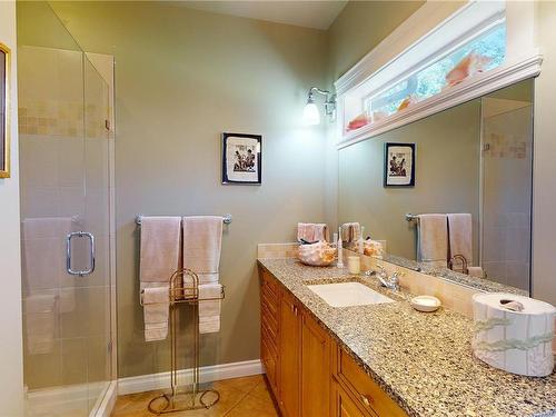 7579 Lemare Cres, Sooke, BC - Indoor Photo Showing Bathroom