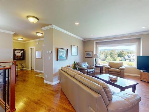 7579 Lemare Cres, Sooke, BC - Indoor Photo Showing Living Room