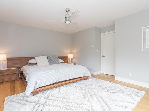8518 Tribune Terr, North Saanich, BC - Indoor Photo Showing Bedroom