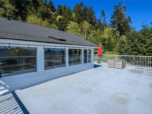 273 Lansdowne St, Union Bay, BC - Outdoor With Deck Patio Veranda