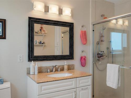 26-416 Dallas Rd, Victoria, BC - Indoor Photo Showing Bathroom