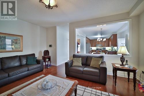 57 Credo Drive, Vaughan, ON - Indoor Photo Showing Living Room