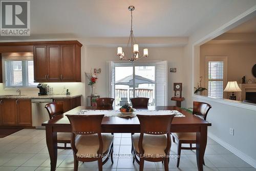 57 Credo Dr, Vaughan, ON - Indoor Photo Showing Dining Room