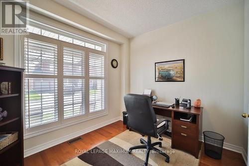 57 Credo Dr, Vaughan, ON - Indoor Photo Showing Office